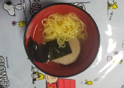 mimiちゃん(*´∇`)ﾉ味付けの海苔でラーメン美味しかったです(ﾟдﾟ)ｳﾏｰ今日は安物だけスーパー買いに行こ笑笑