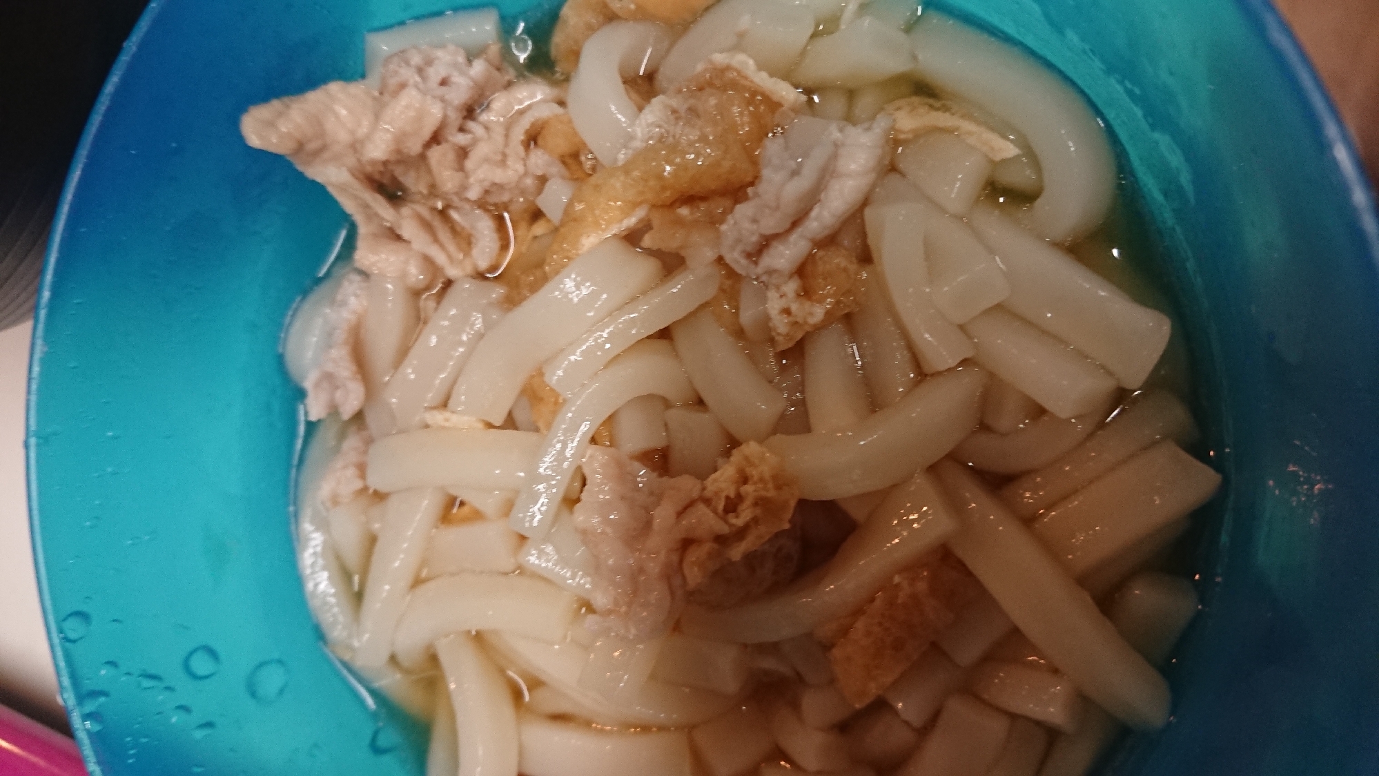 子供に肉うどん