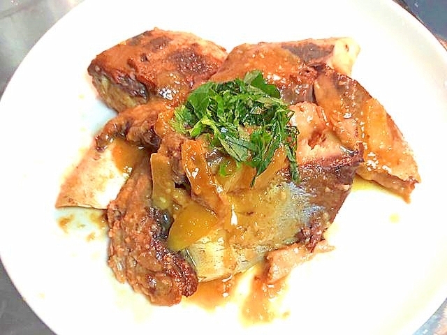 照り焼きだけじゃない!ブリのシンプルな味噌煮♪