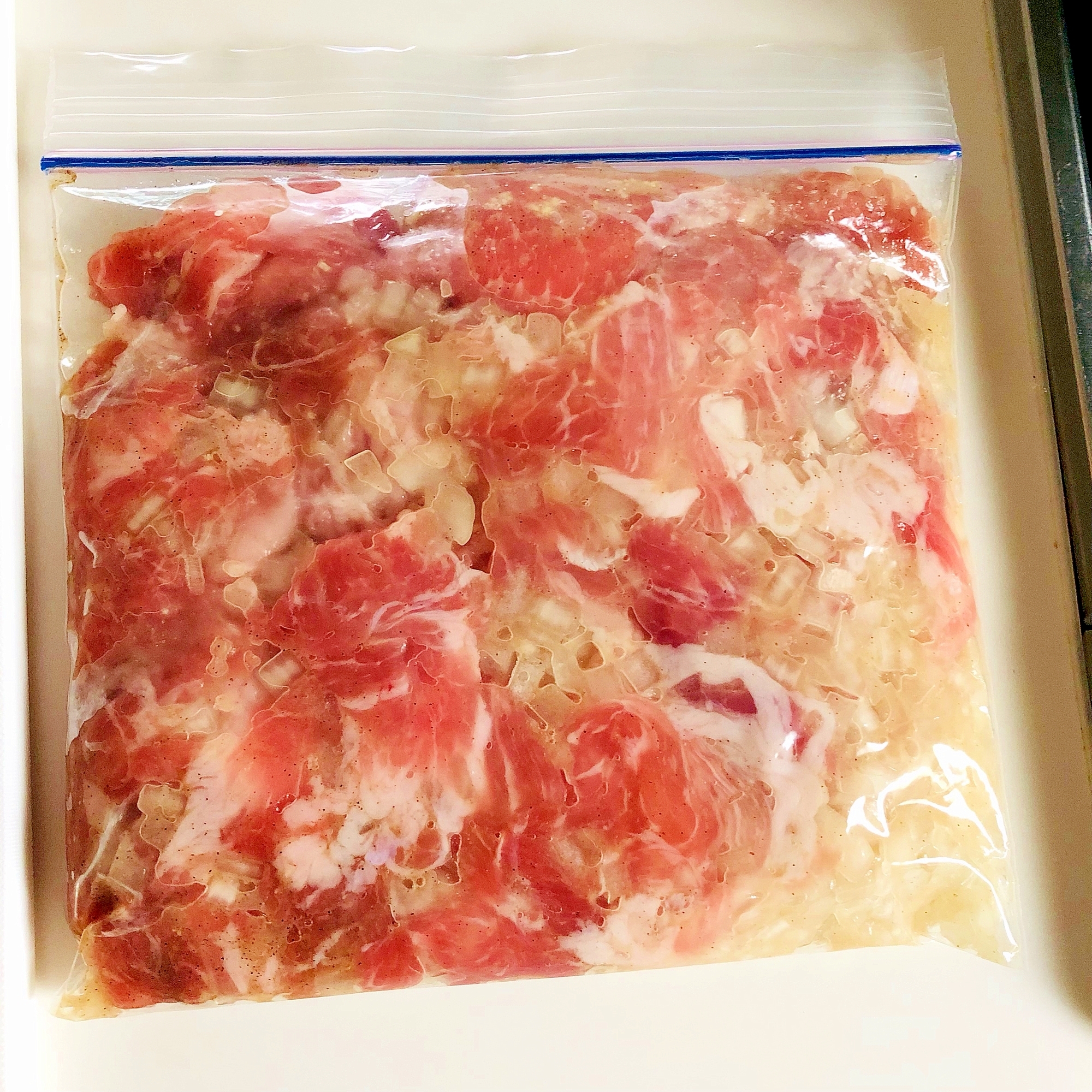 豚肉の玉ねぎ塩炒めの下味冷凍