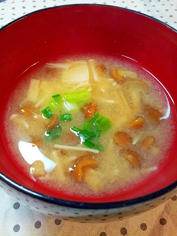 なめこ えのき ネギのお味噌汁 レシピ 作り方 By ラズベリっち 楽天レシピ なめこ えのき ネギのお味噌汁 レシピ 作り方 By ラズベリっち 楽天レシピ