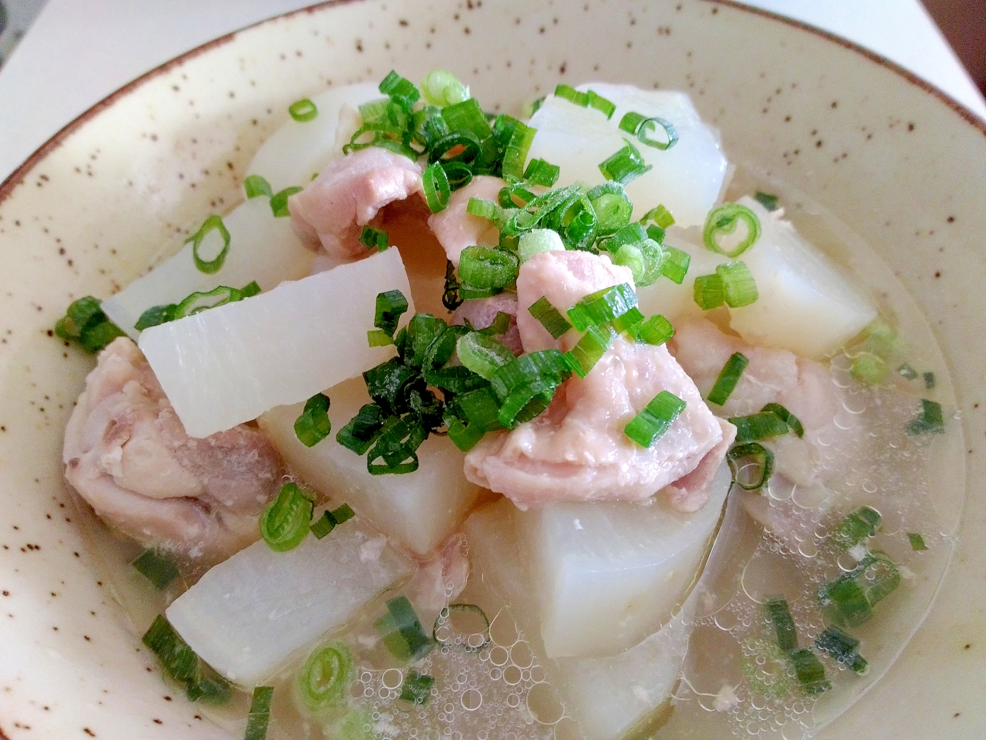 ウェイパーで☆鶏肉と大根の中華煮