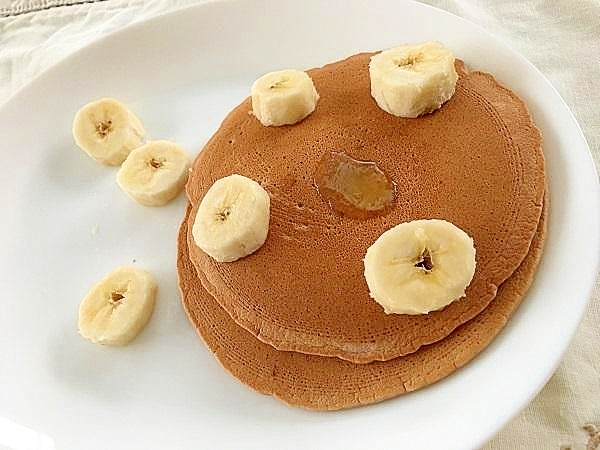 朝食にチョコバナナパンケーキ