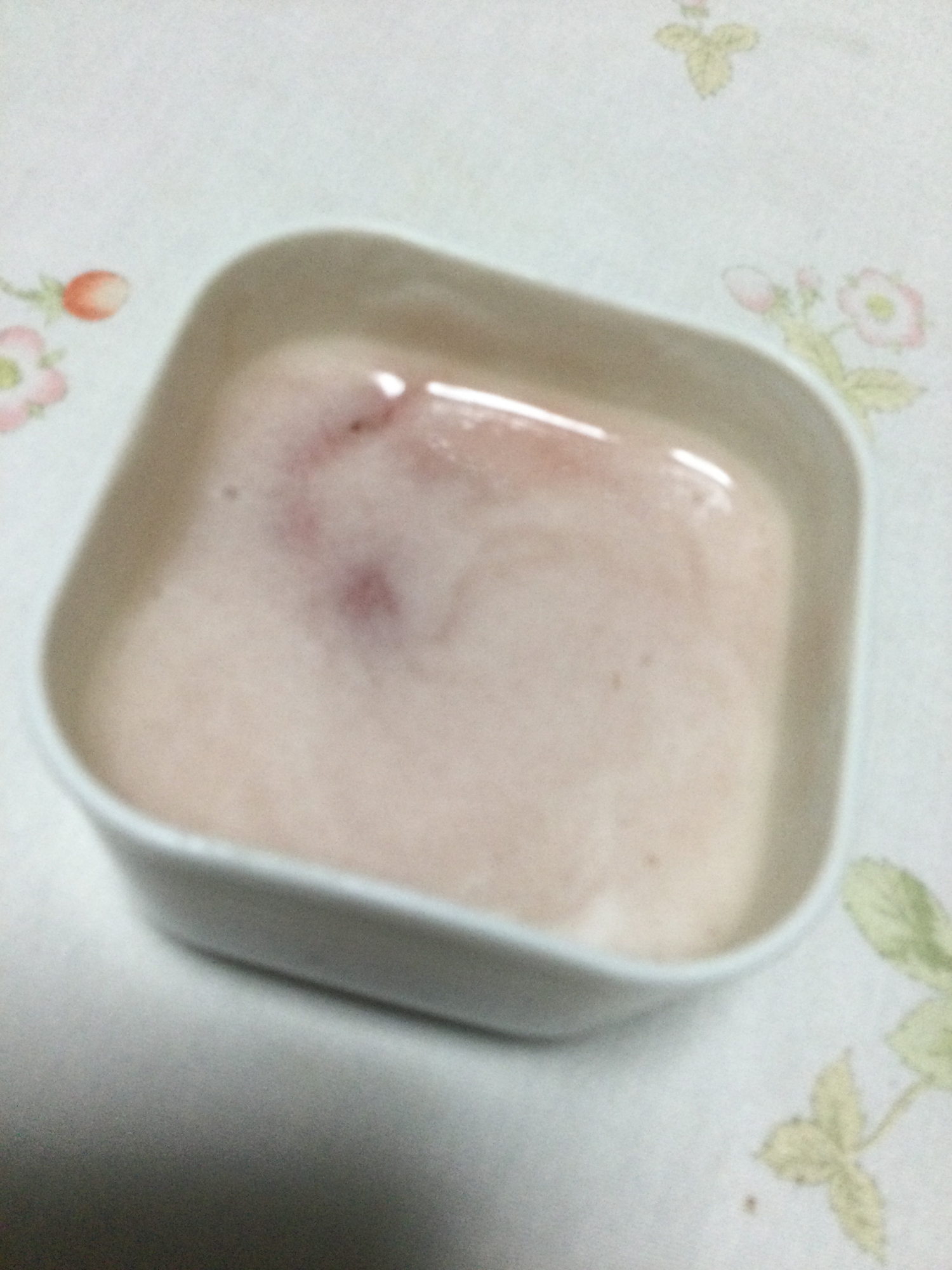 苺の豆乳マシュマロプリン