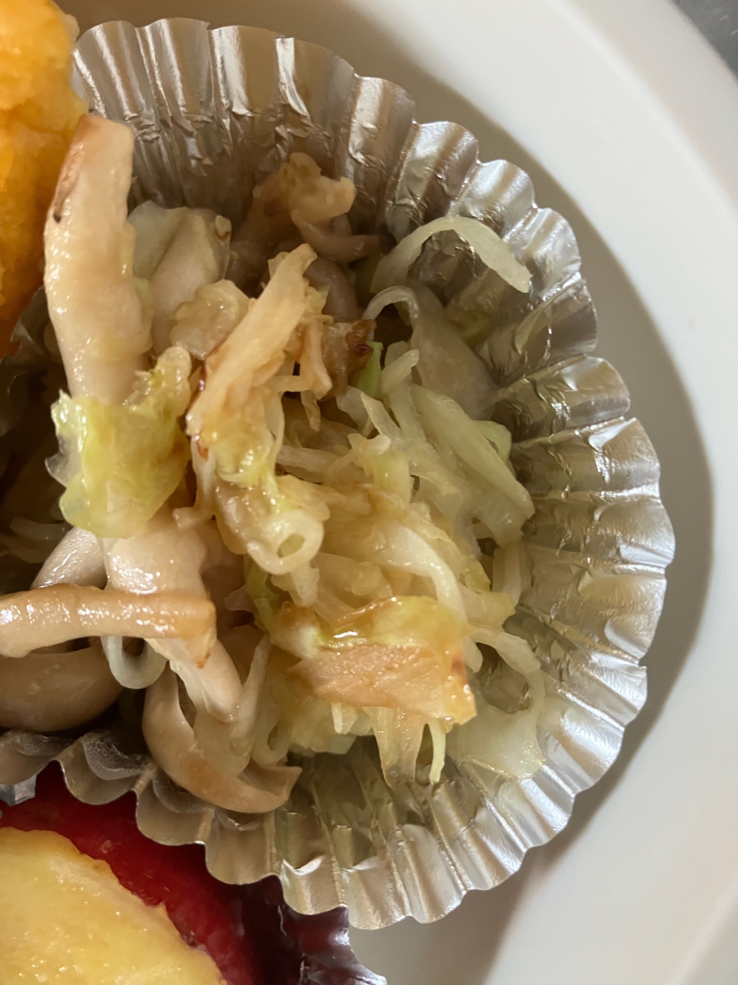 千切りキャベツの炒め物