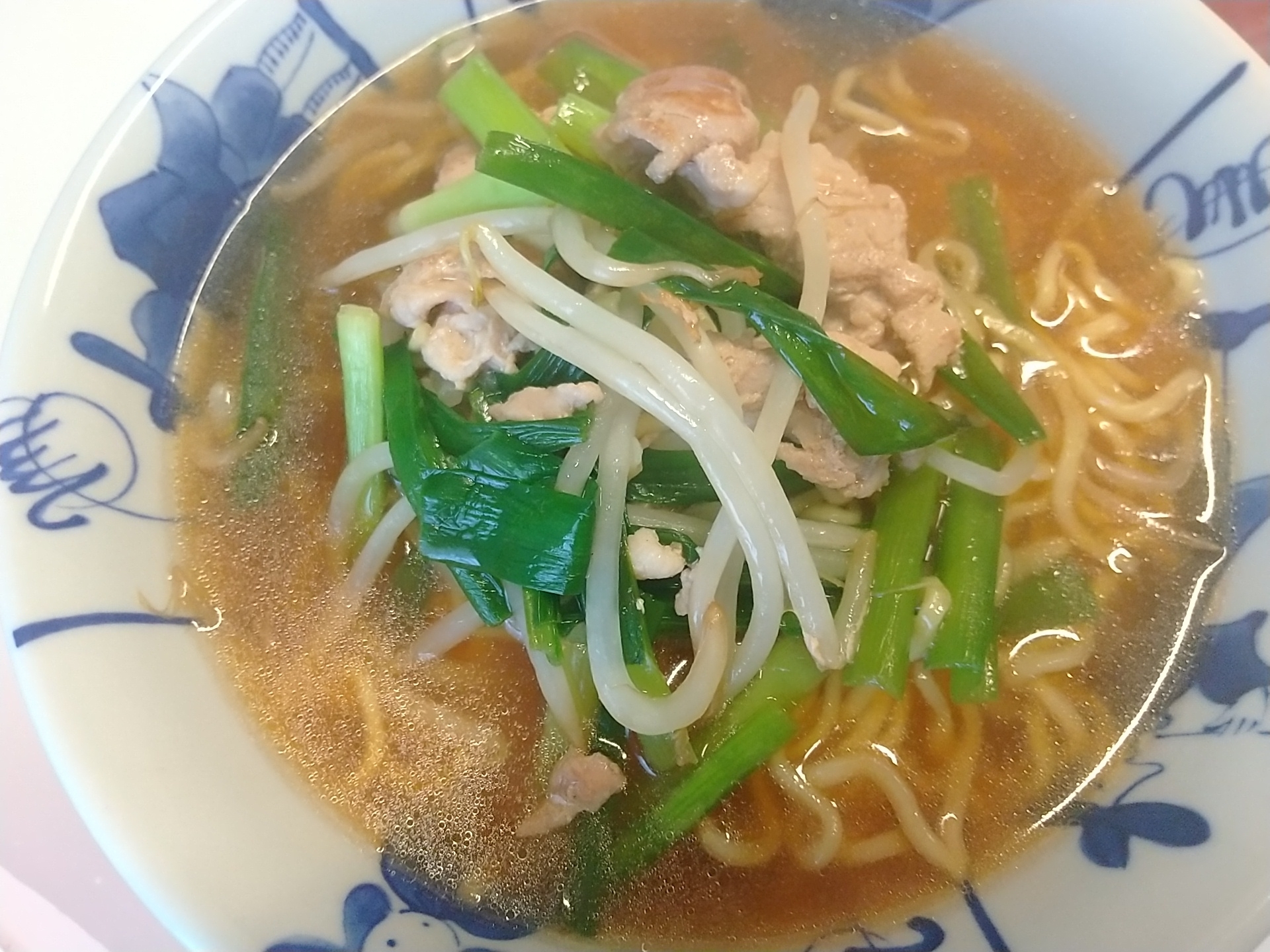 豚ニララーメン