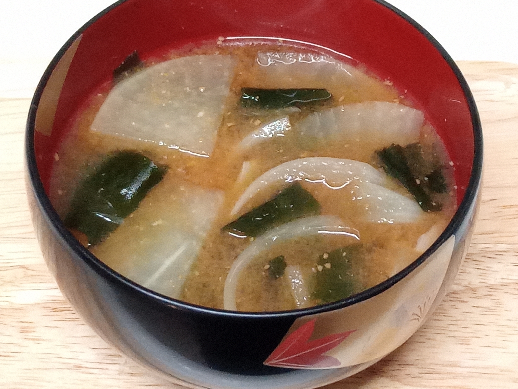 大根 たまねぎ わかめのお味噌汁 レシピ 作り方 By 月のおと 楽天レシピ 大根 たまねぎ わかめのお味噌汁 レシピ 作り方 By 月のおと 楽天レシピ