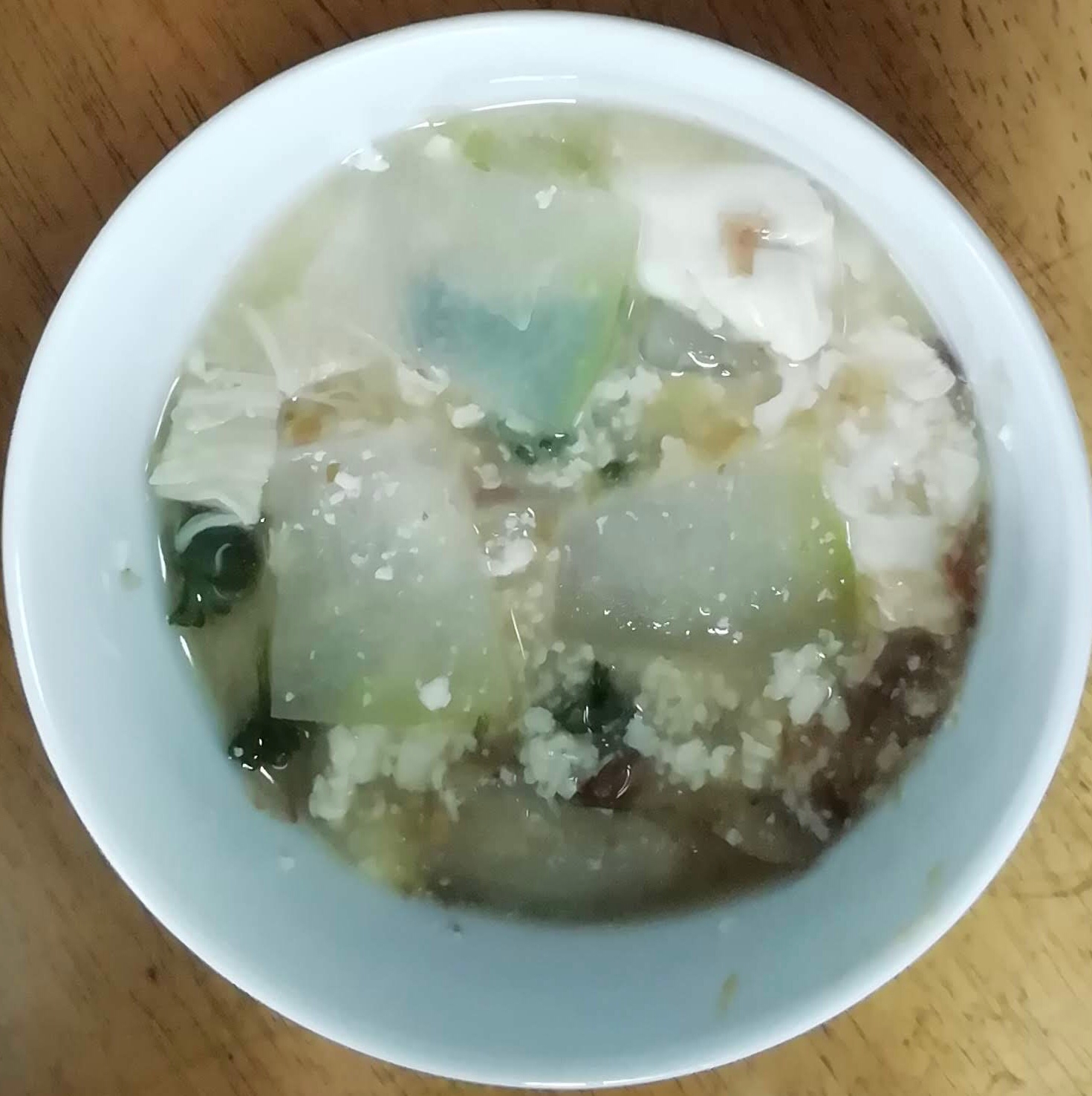 冬瓜とおぼろ豆腐の味噌汁