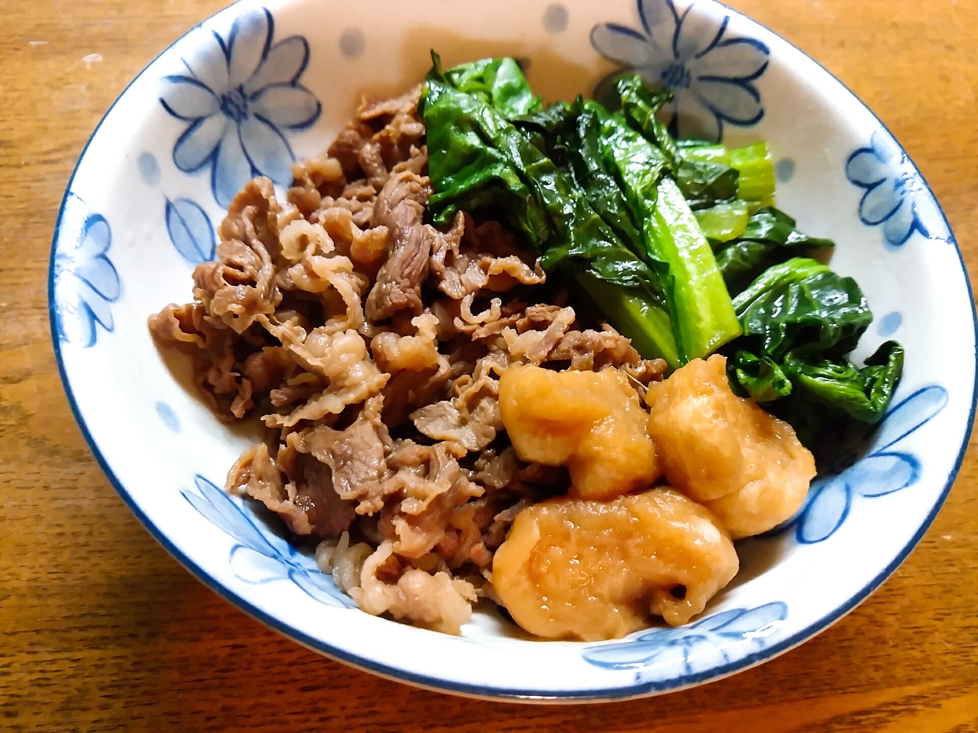 牛肉と小松菜のと麩のすき煮