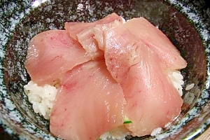 鉄火丼