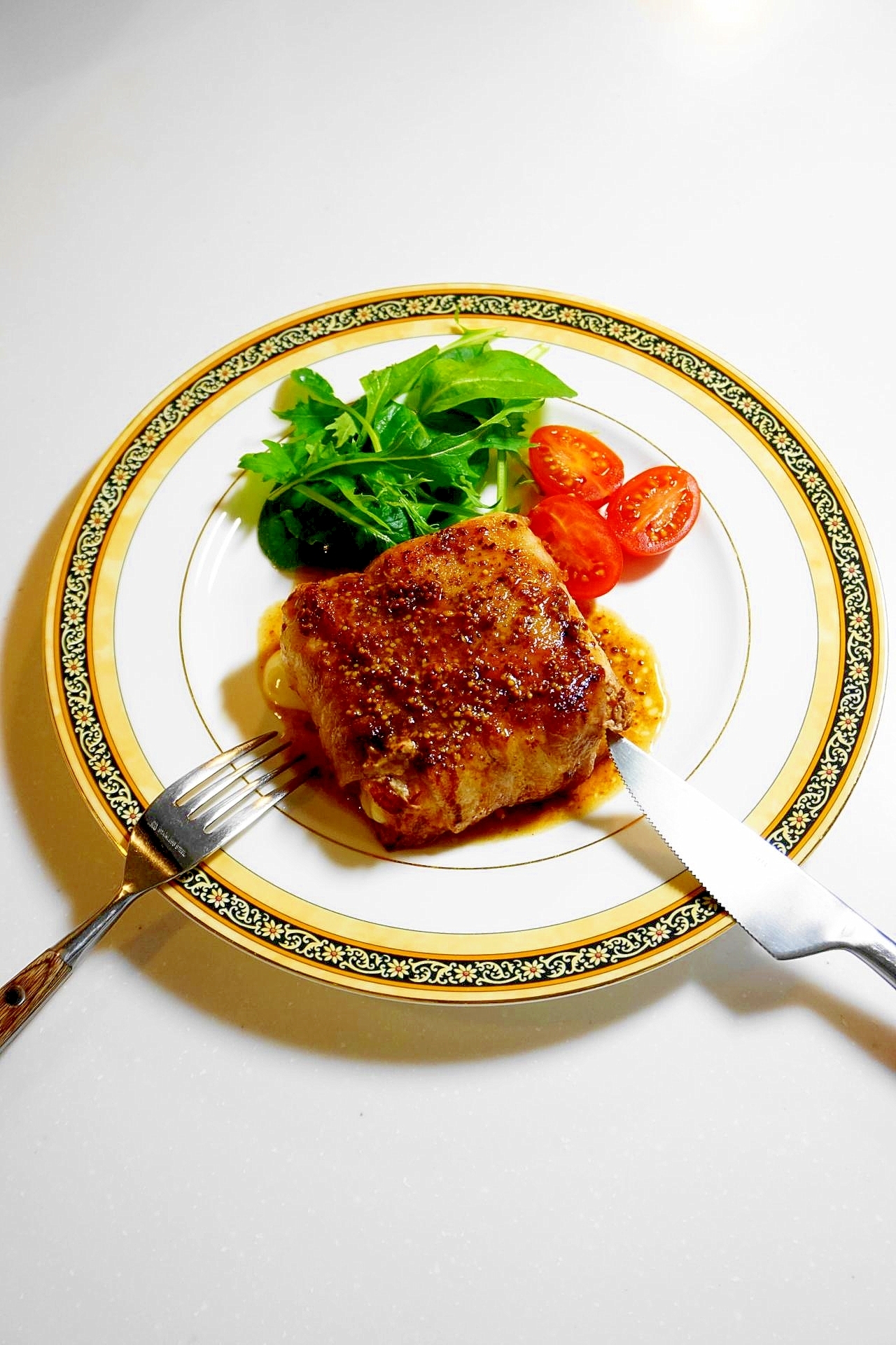 肉巻き厚揚げチーズステーキ 粒マスタードソース添え