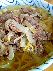 味の決め手はぎゅうですな!肉うどん