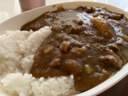 簡単☘️大根入りカレーライス☘️