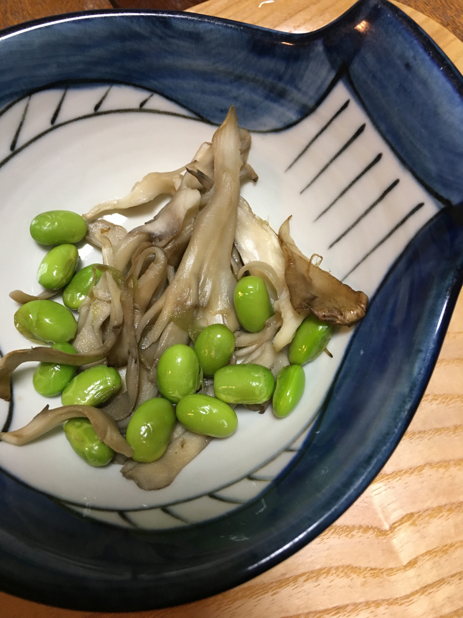 舞茸と枝豆のさっと炒め
