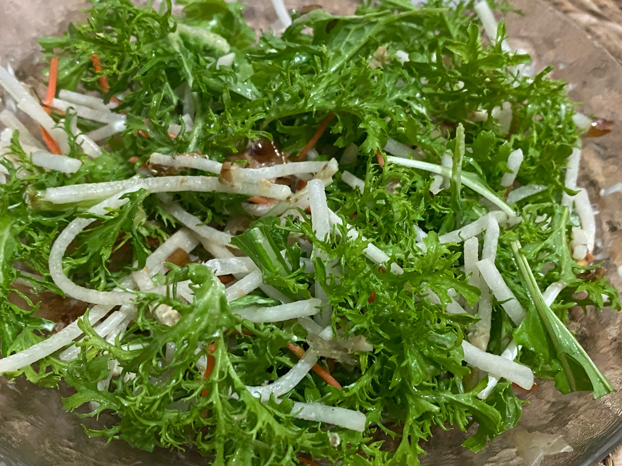 わさび菜と大根のサラダ