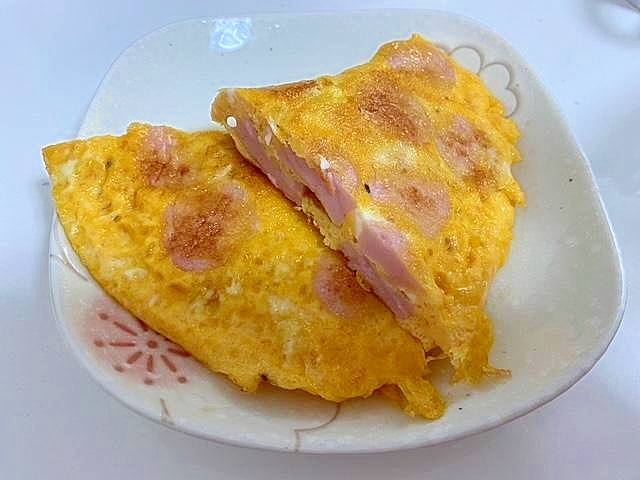 簡単!消費に!ソーセージオムレツ(*´ω`*)