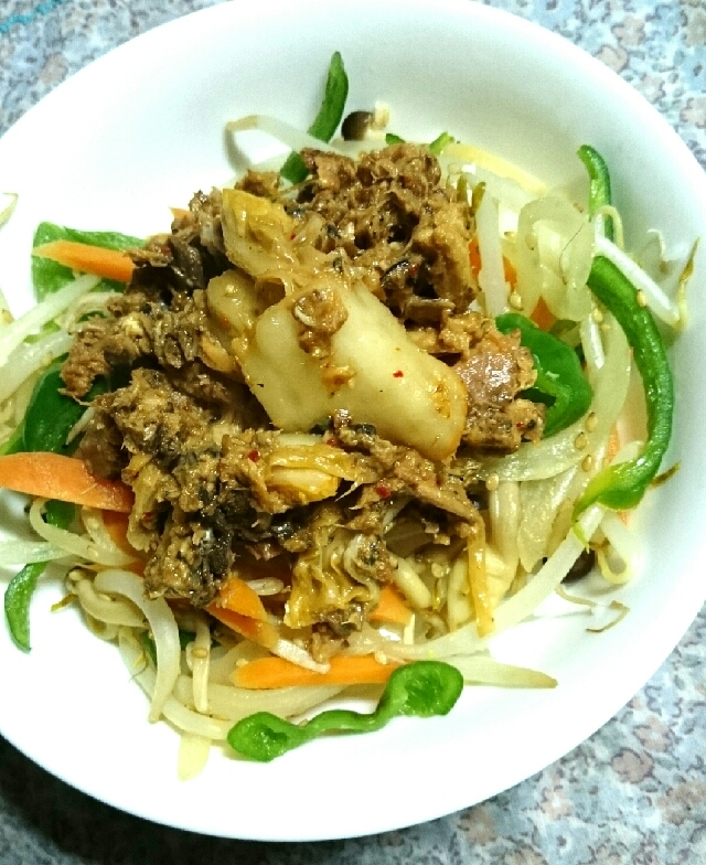 さば味噌キムチ丼