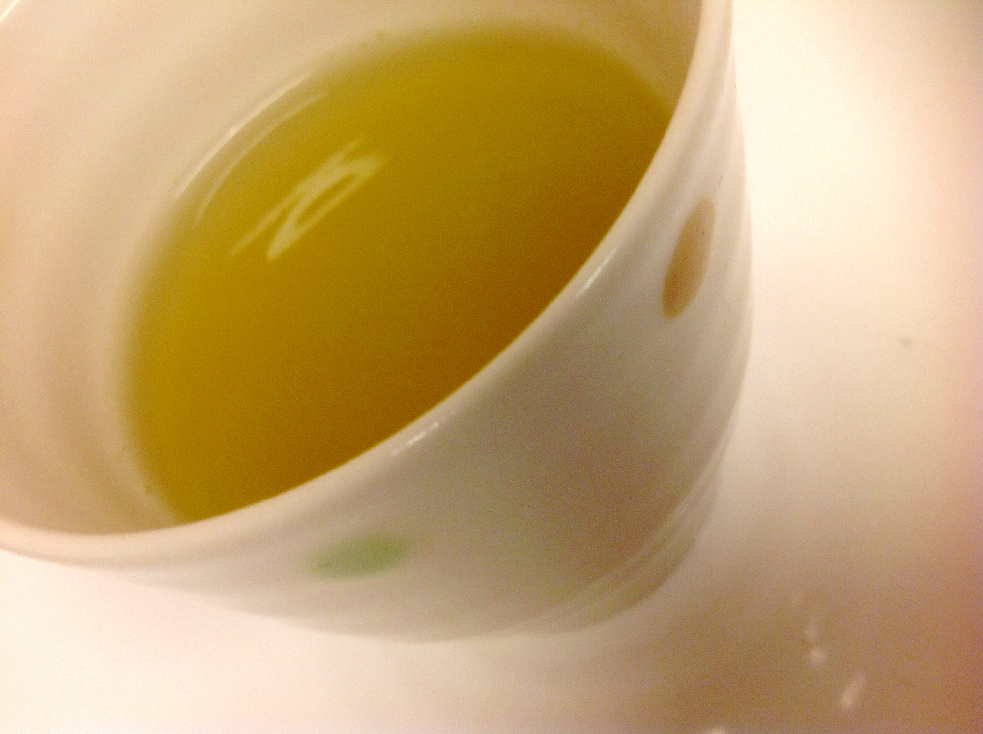 ホッと癒される〜 ホットはちみつレモン緑茶