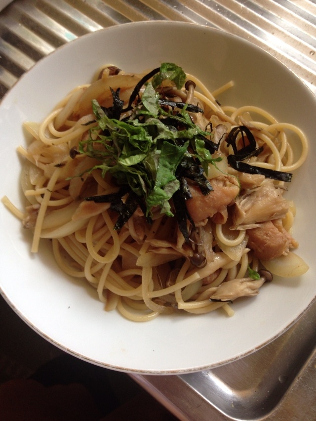 きのこと鶏の和風パスタ