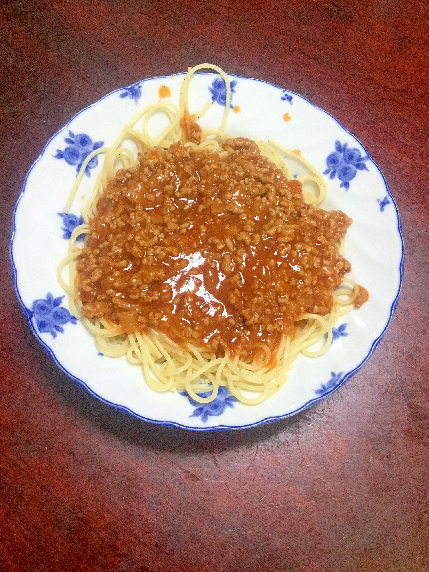 トマトジュースdeミートソースパスタ。