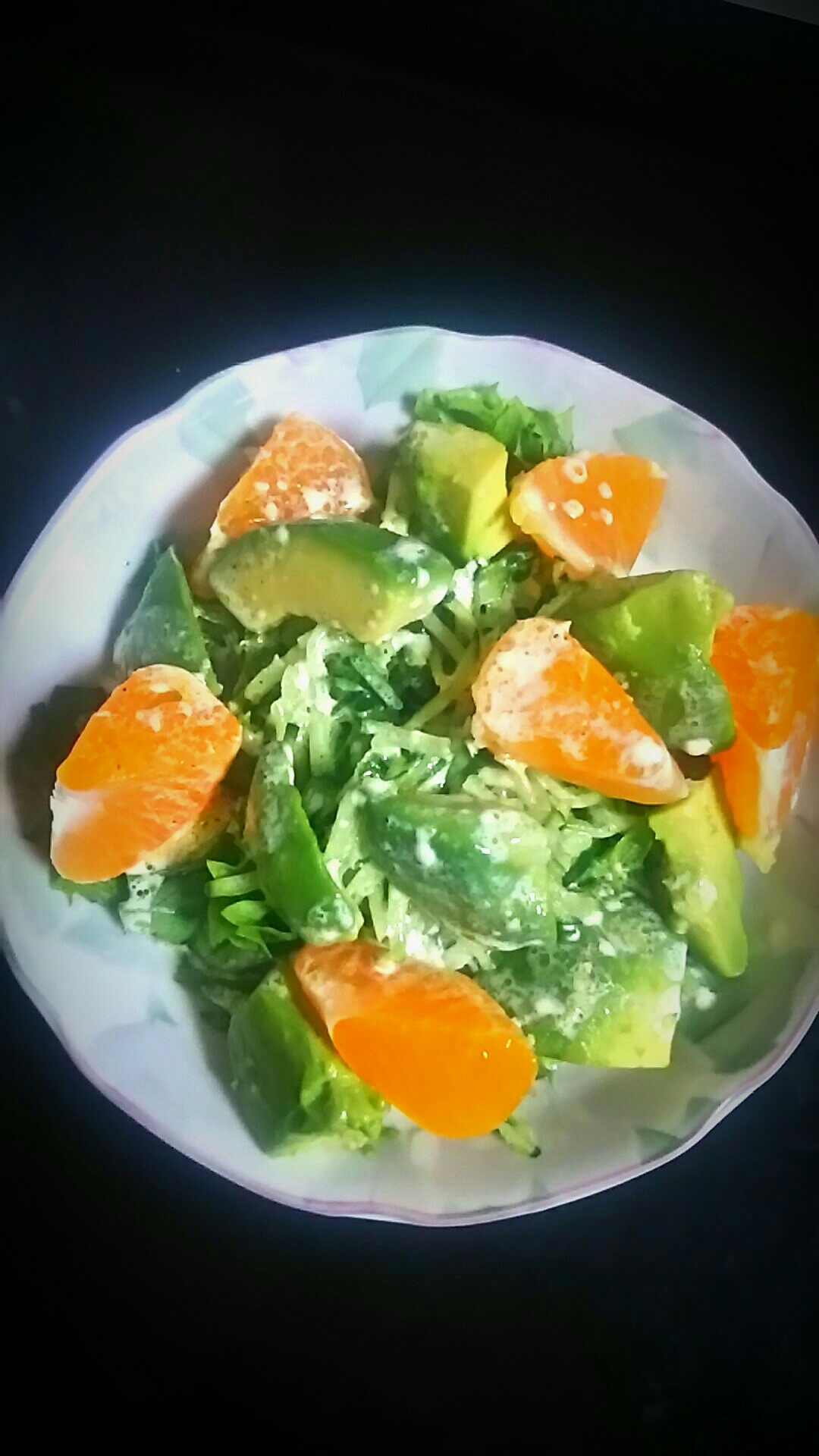 みかんとアボカドのフレンチサラダ