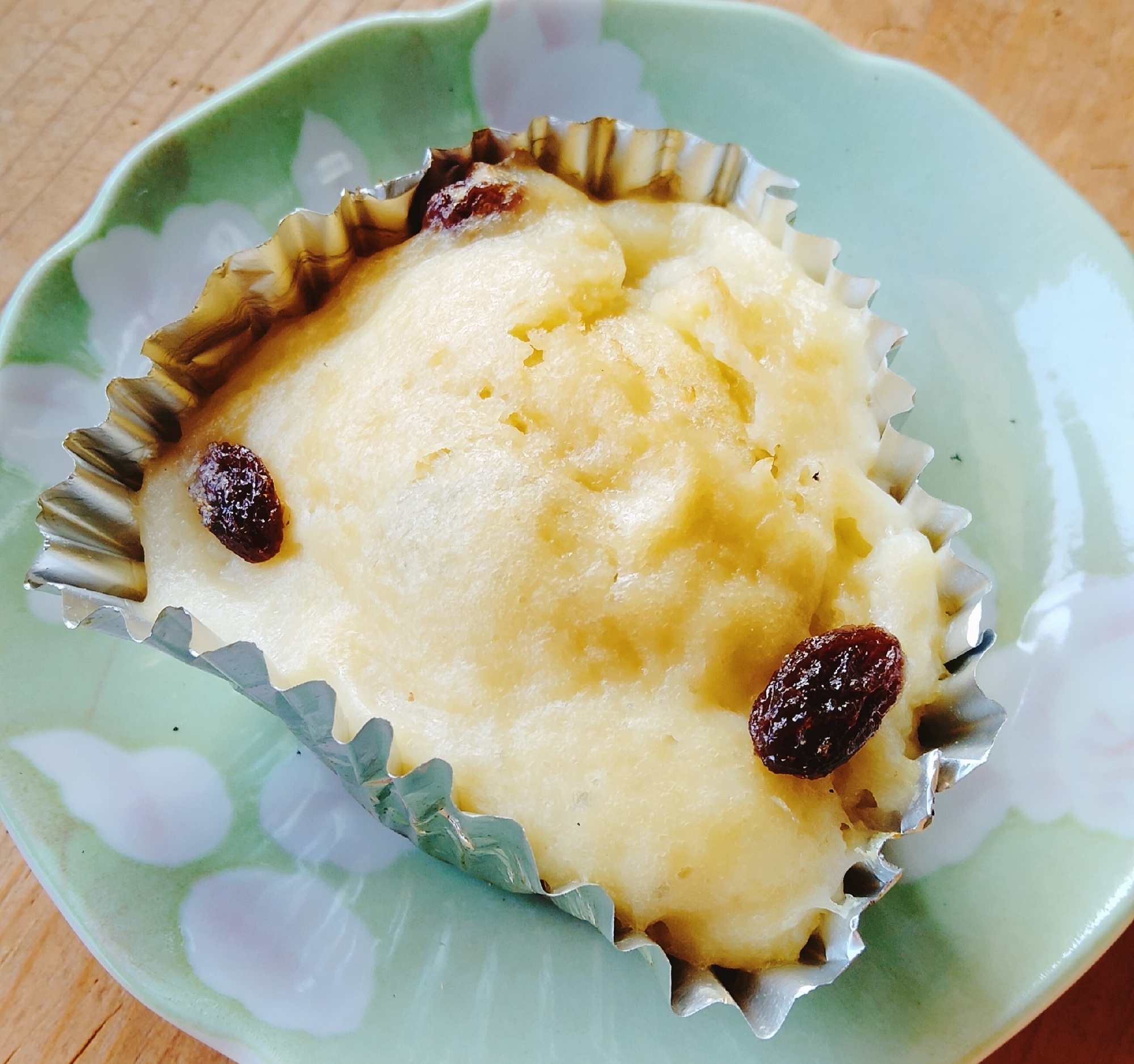 豆腐とレーズンの蒸しパン