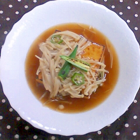 焼き厚揚げのオクラとえのきのあんかけ