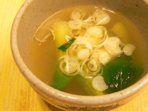 チンゲンサイと春雨のスープ★エビの頭殻のスープです
