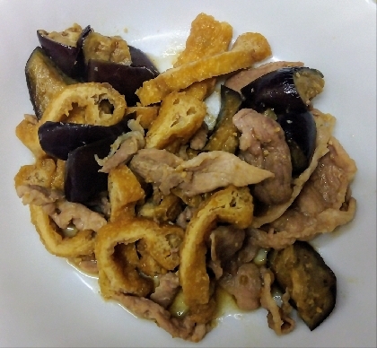ご飯が進む♡厚揚げとなすとニラのにんにく味噌炒め