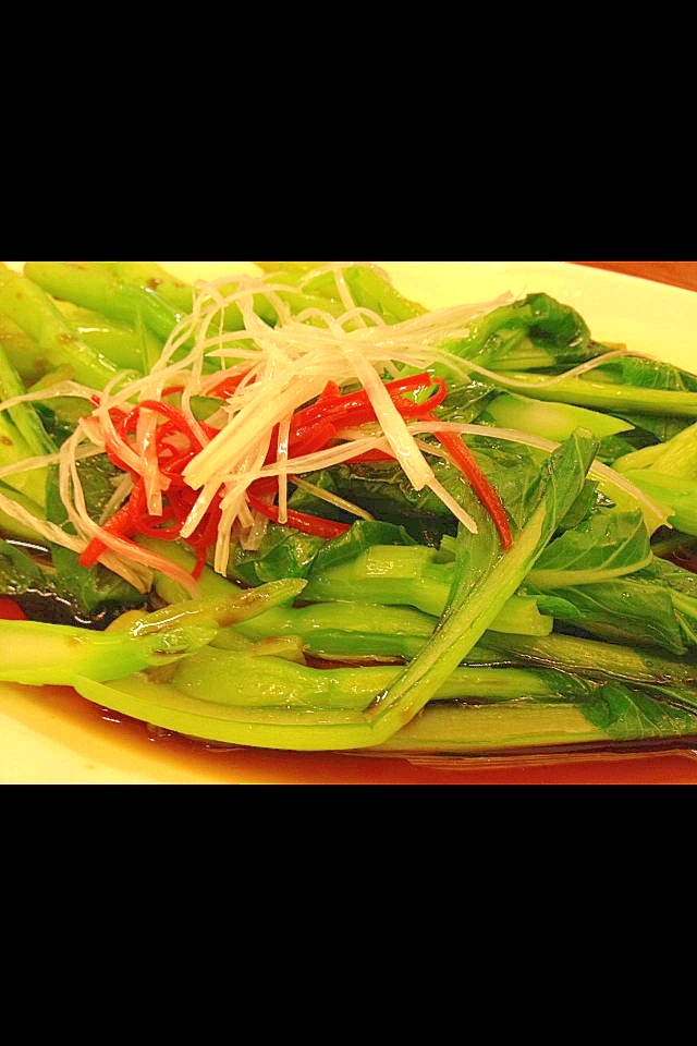 青菜のあっさりニンニク醤油炒め