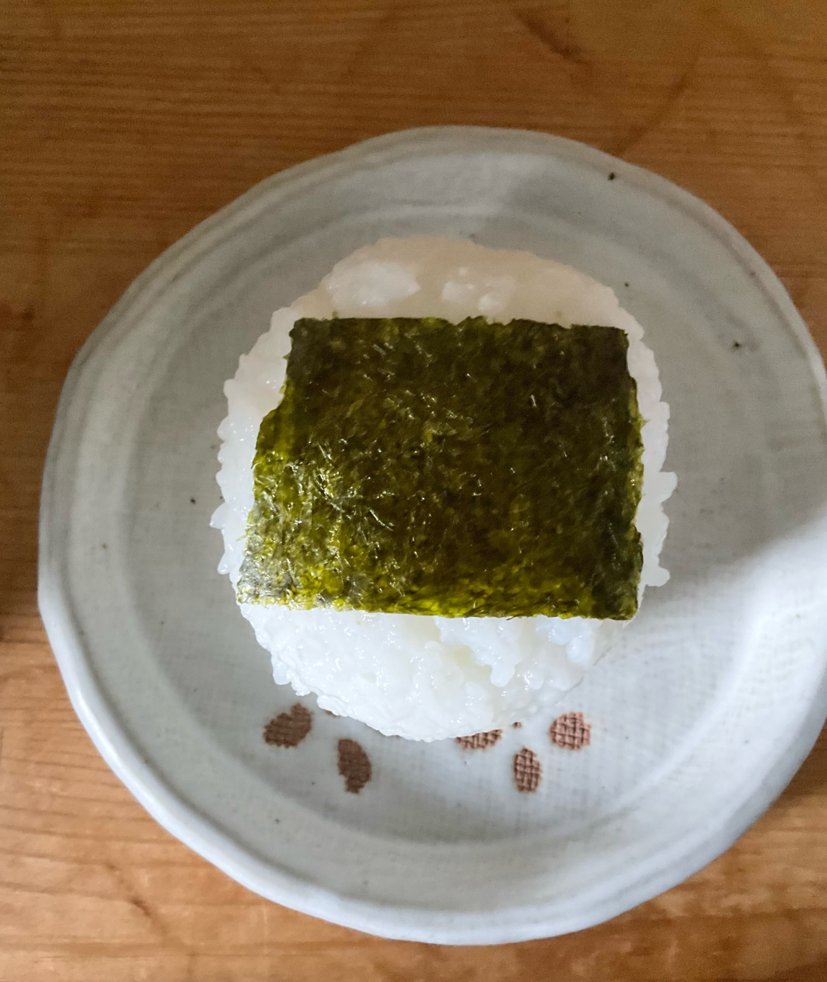 枝豆芽ひじき入りおにぎり