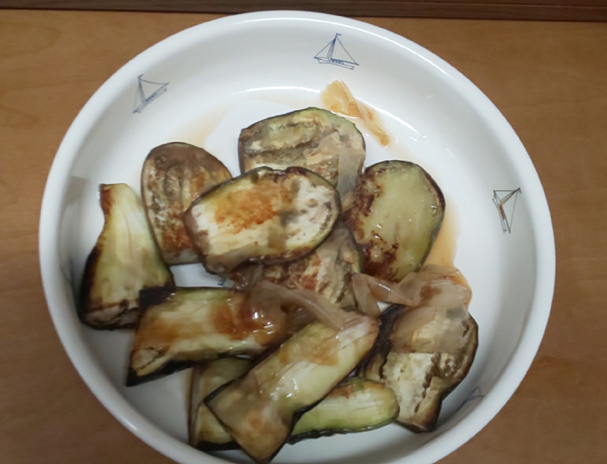 焼きなすにおかかを
