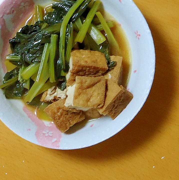 和食の一品、小松菜と厚揚げの煮物