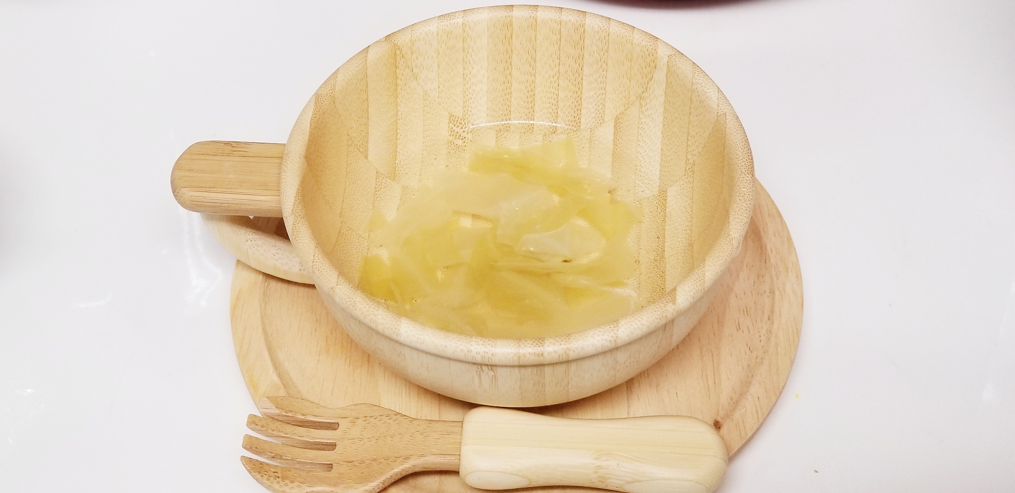 【離乳食後期】茹でキャベツの塩スープ