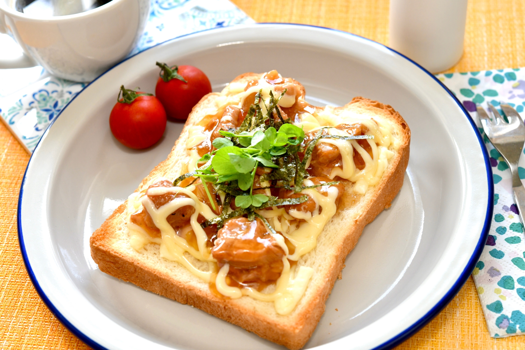 照り焼きチキントースト