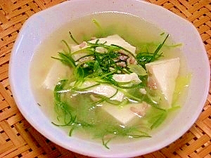 オカヒジキと豆腐のスープ