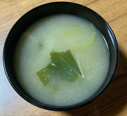 えのき・チンゲン菜の味噌汁