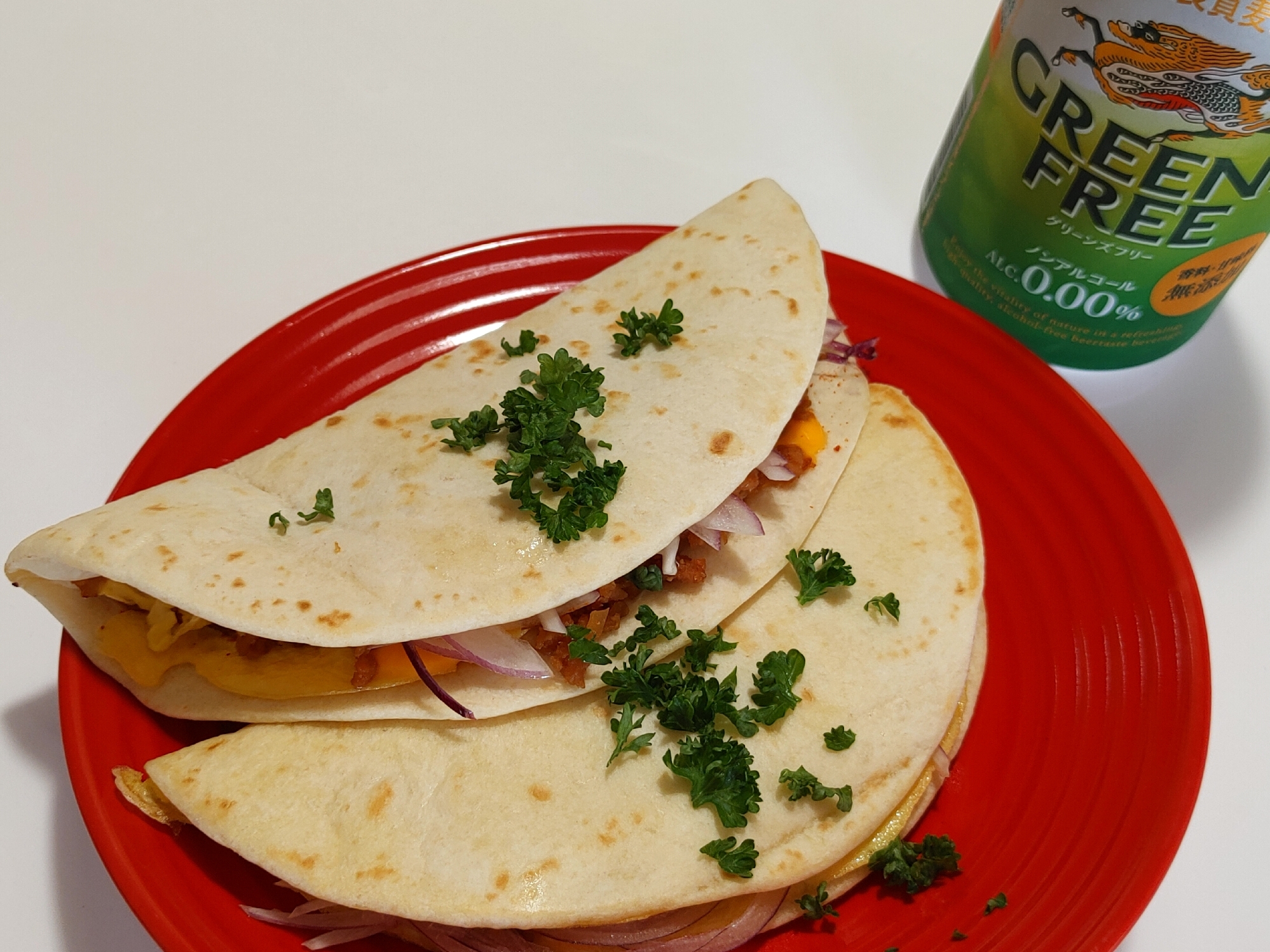 業スーの鶏そぼろDe〜エッグケサディーヤ