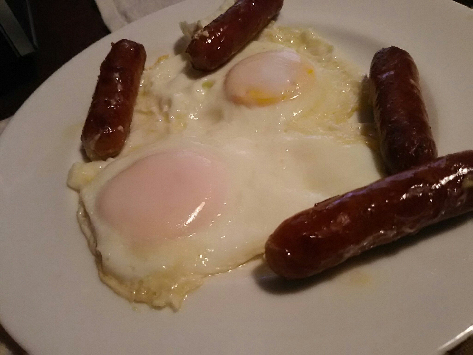 カリカリウインナー ＆目玉焼き