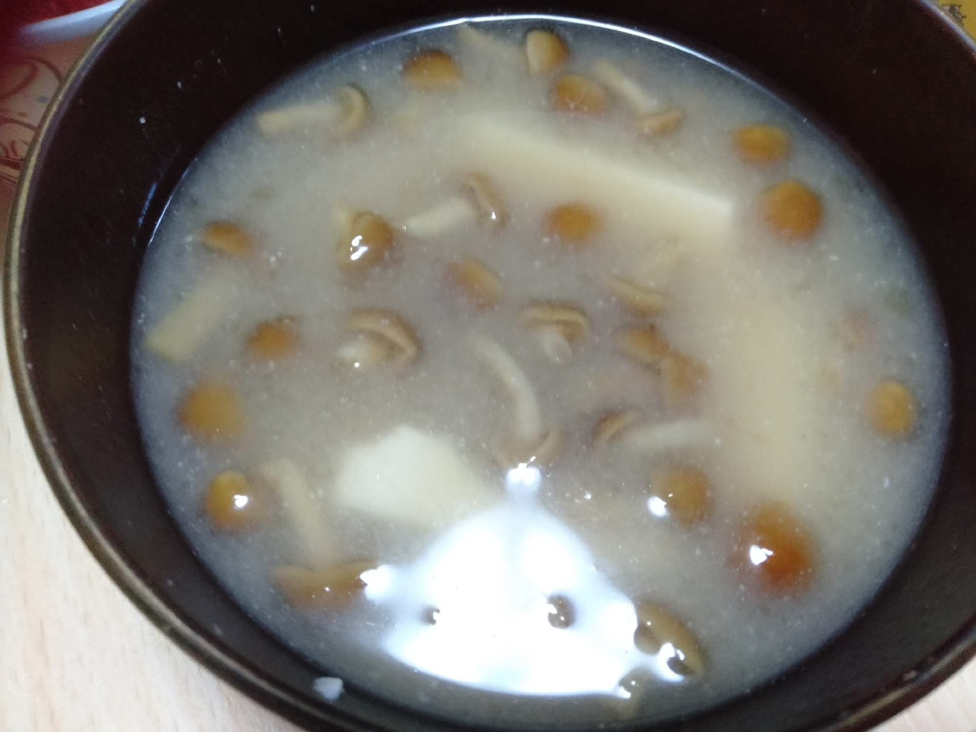簡単!なめこ味噌汁
