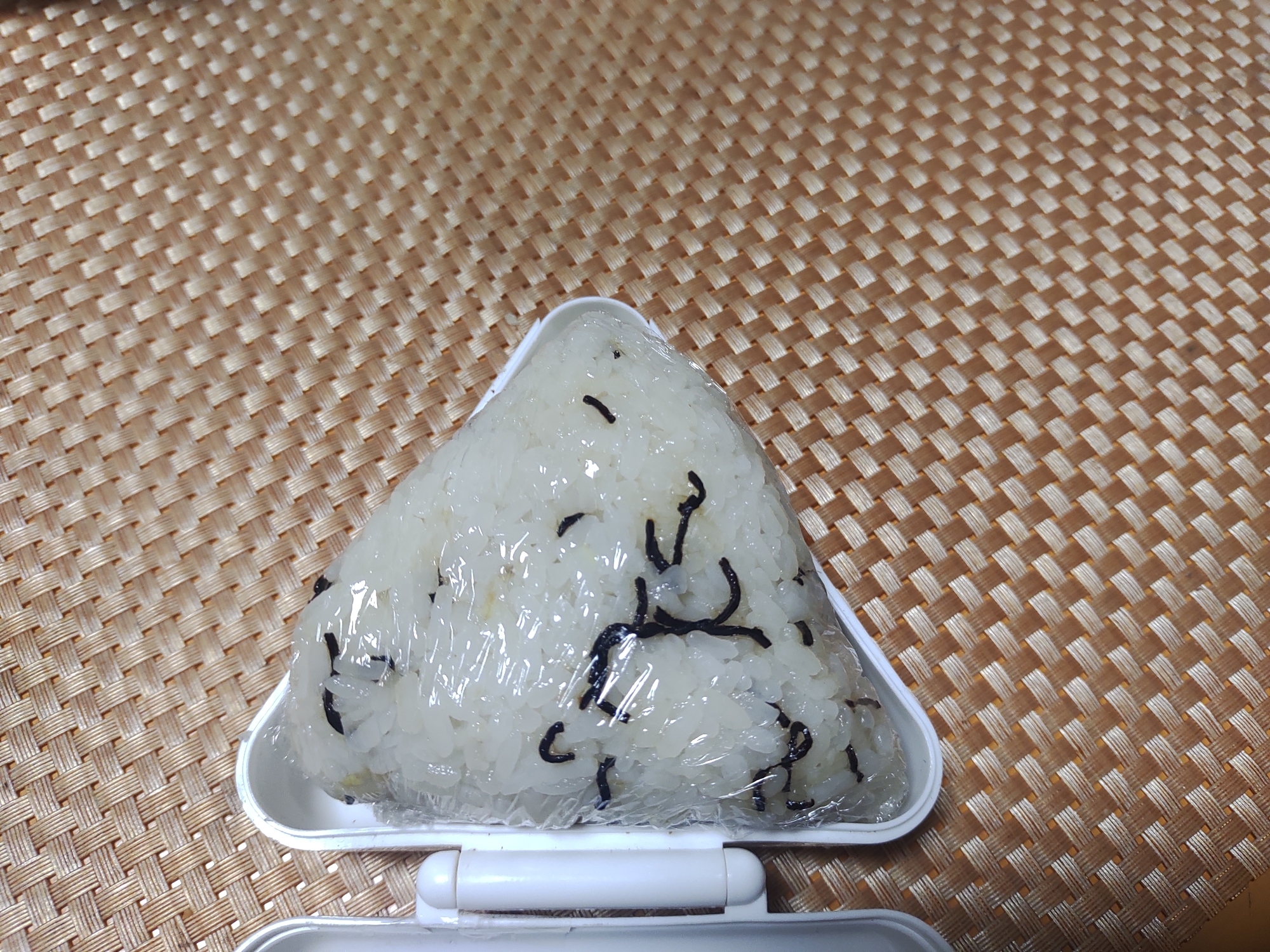 ジンジャー昆布おにぎり