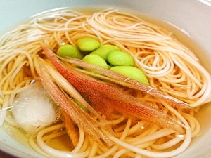 枝豆ミョウガ素麺の冷たいお吸い物