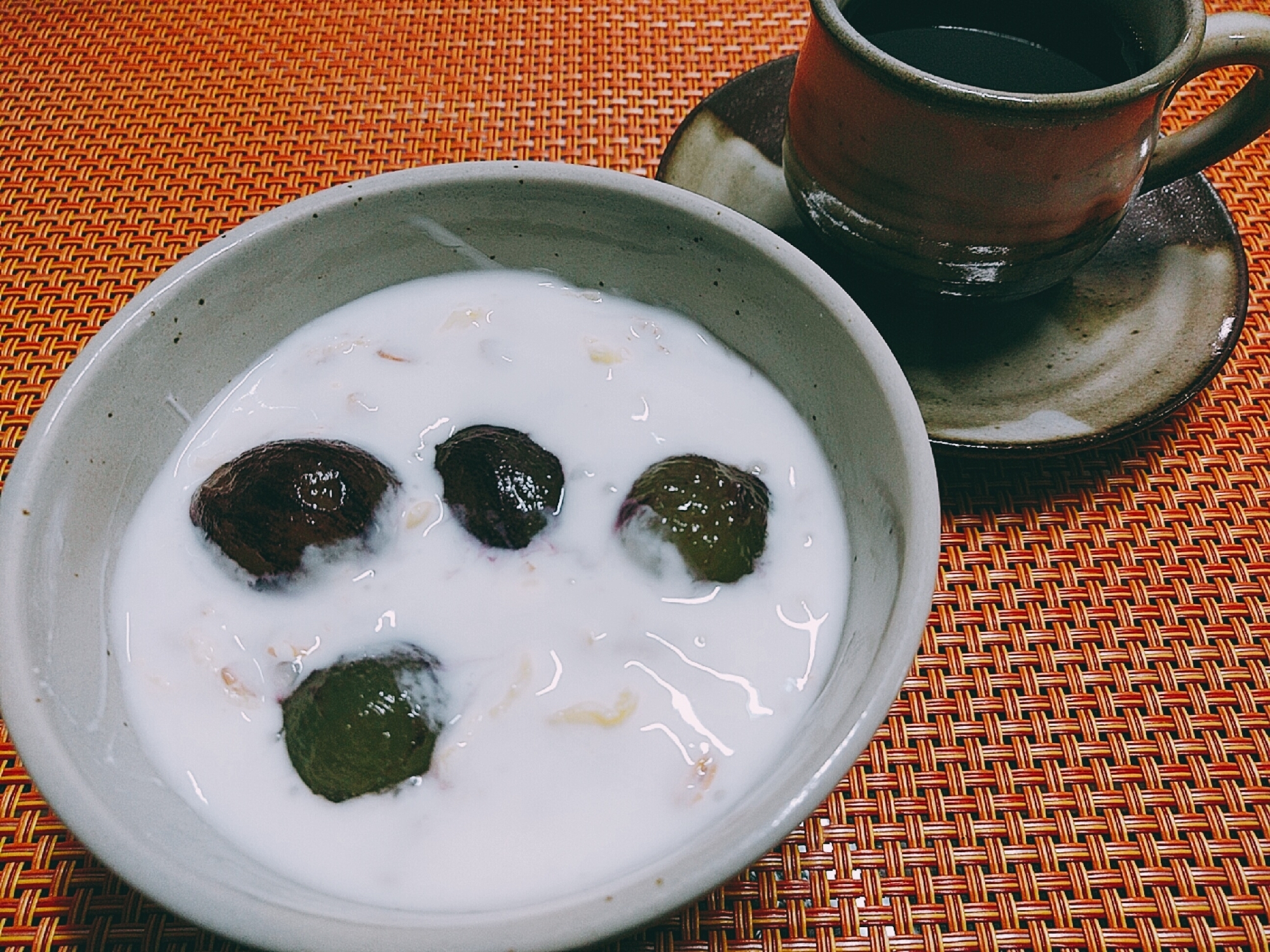 朝食に ぶどうとミューズリーのヨーグルト レシピ 作り方 By めがねのしし 楽天レシピ