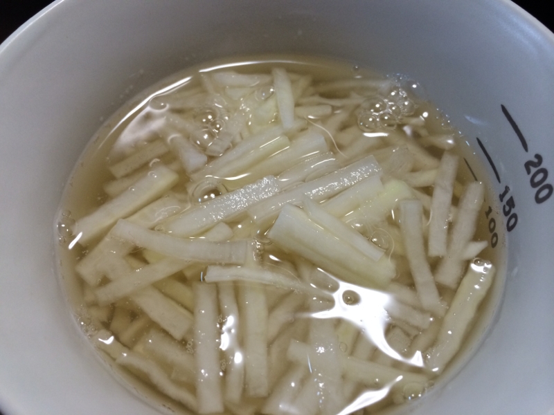 咳が辛い時に はちみつ大根 レシピ 作り方 By 優子6055 楽天レシピ 咳が辛い時に はちみつ大根 レシピ 作り方 By 優子6055 楽天レシピ