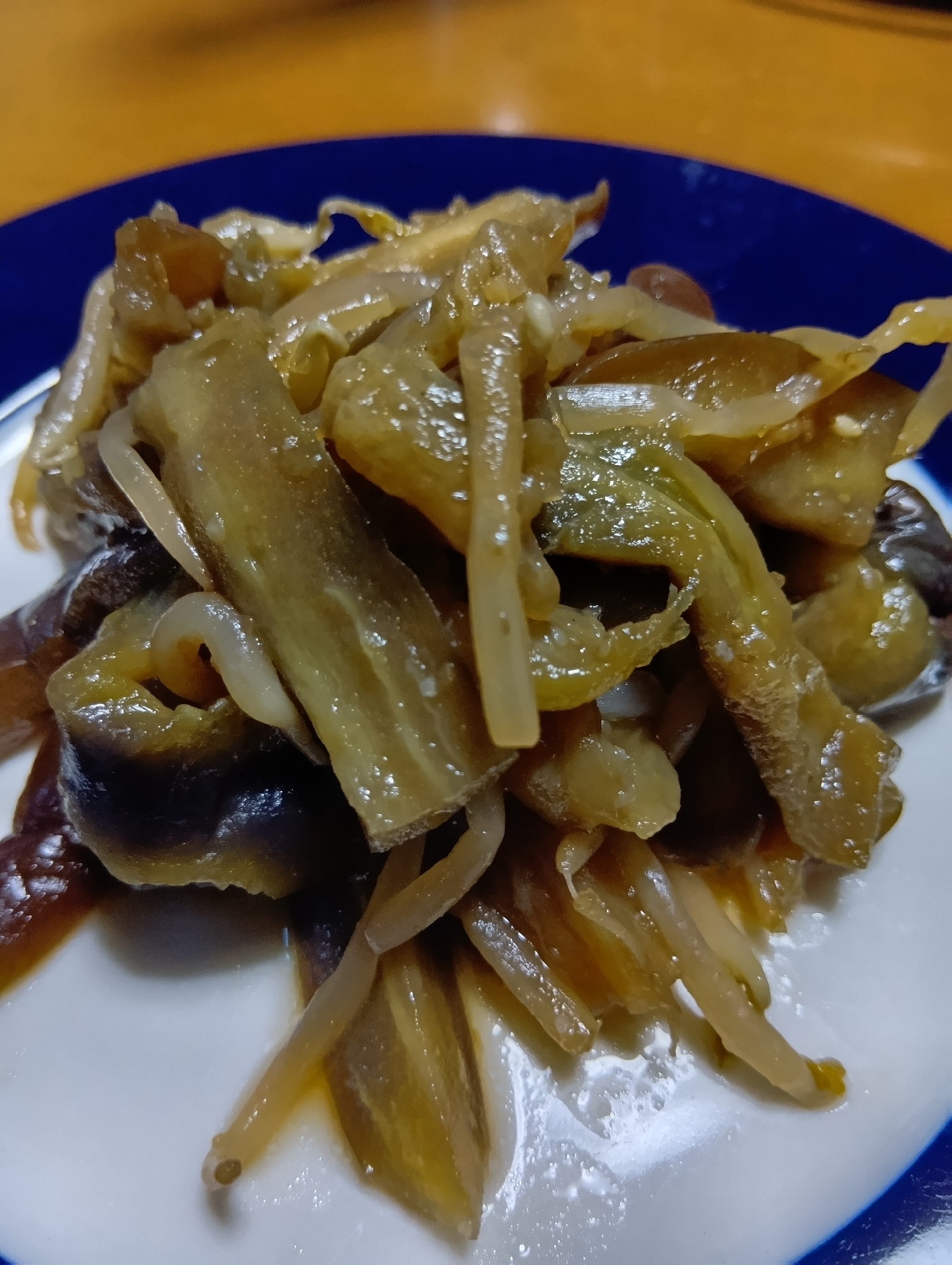 茄子ともやしの生姜風味の煮物