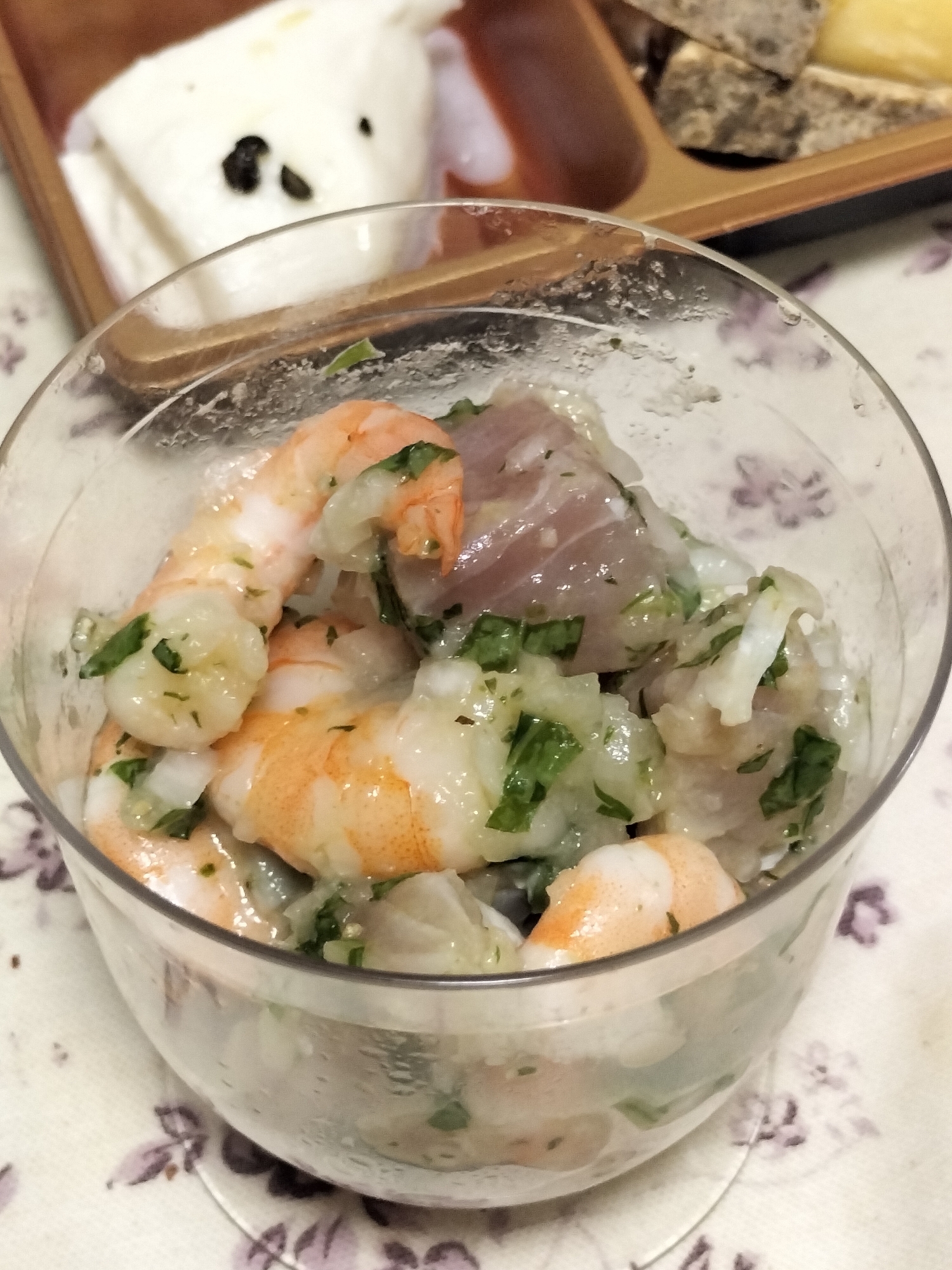おもてなしや前菜に♪マグロとボイル海老の簡単マリネ