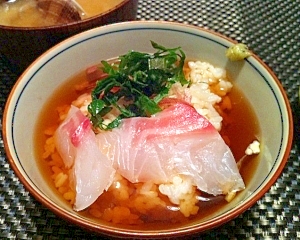 余ったお刺身で 鯛茶漬け レシピ 作り方 By ひろぱんだ 楽天レシピ