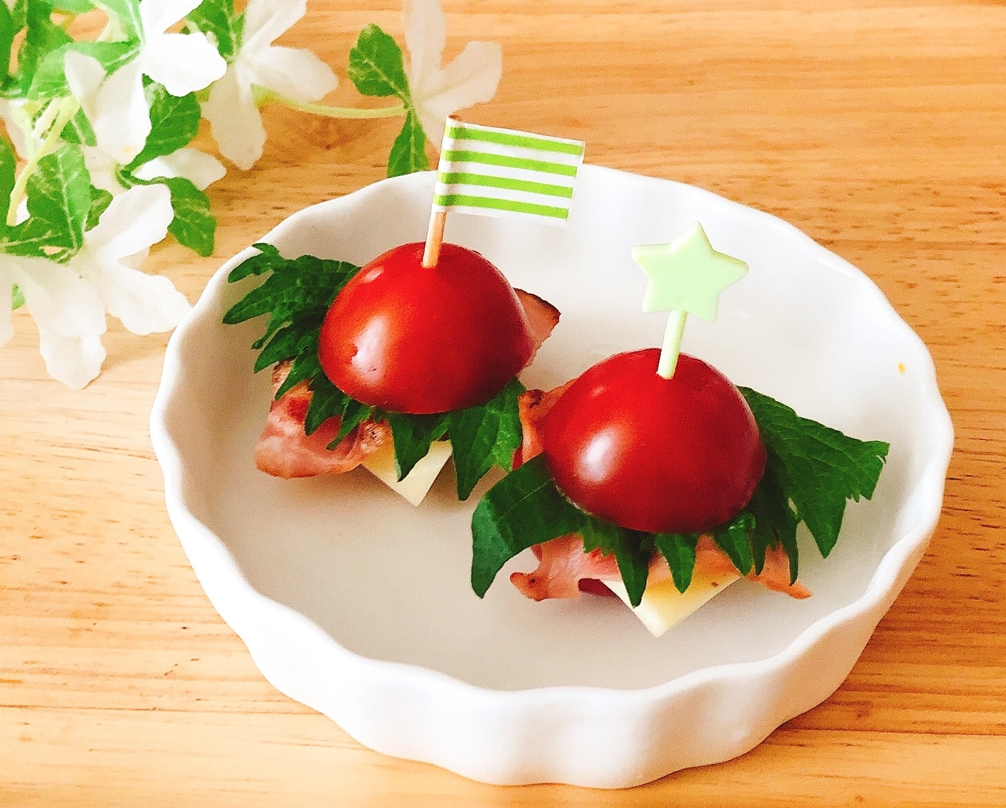 お弁当 ミニトマトでミニサンド 彡 レシピ 作り方 By Sweet Sweet 楽天レシピ