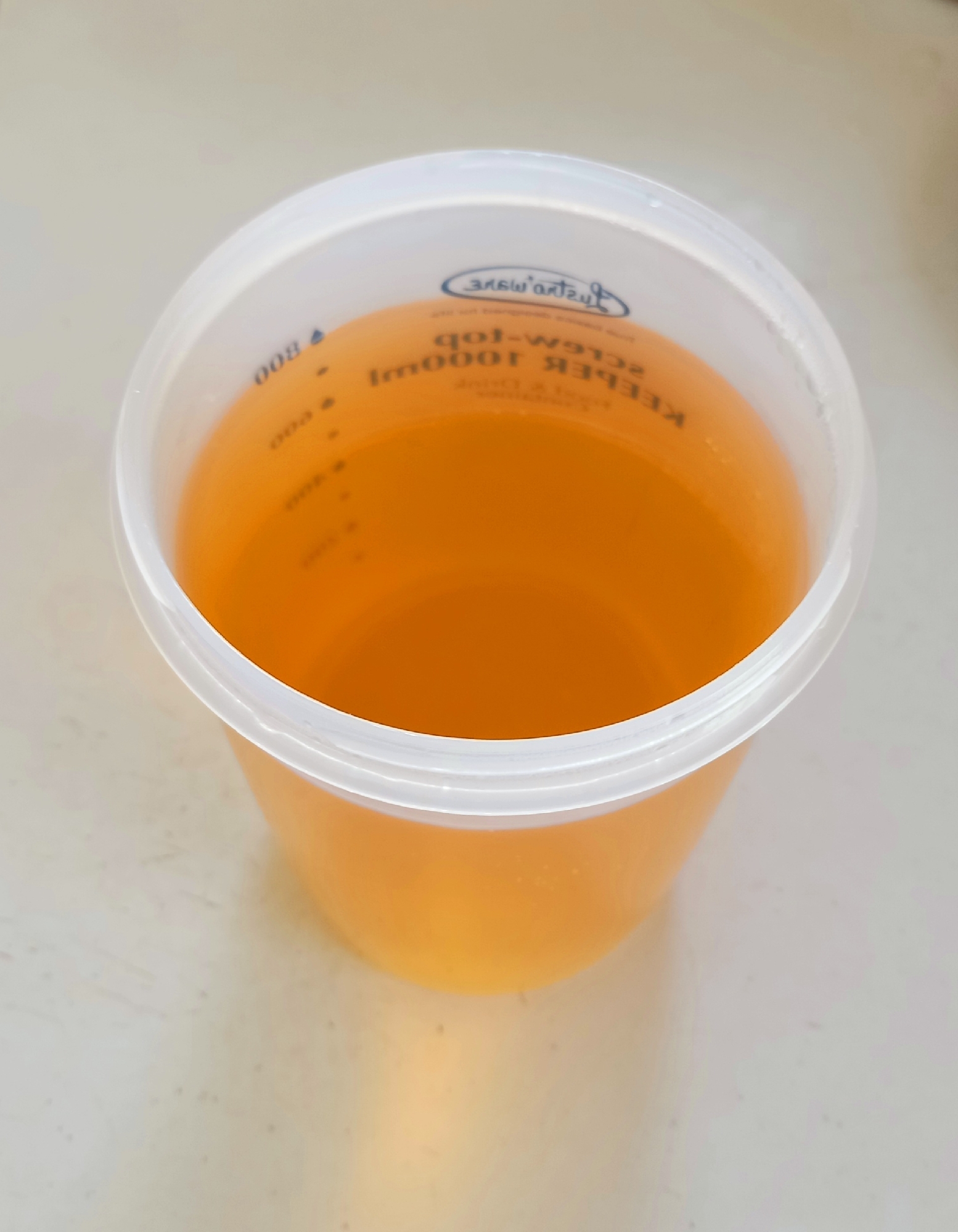 くず野菜でスープストック