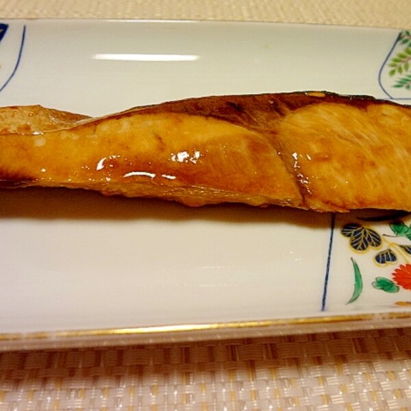 照り照り いなだ ブリでもok のレモンバター醤油 レシピ 作り方 By シナモンカール 楽天レシピ 照り照り いなだ ブリでもok のレモンバター醤油 レシピ 作り方 By シナモンカール 楽天レシピ